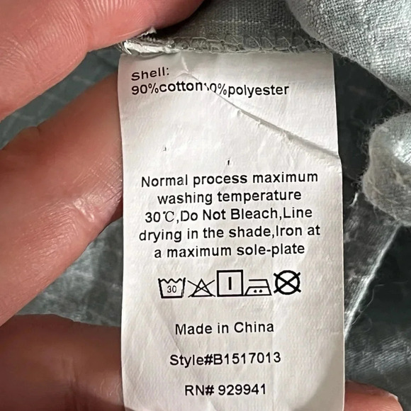 Suzanne Betro/ Blue & white/ Checkered/Adjustable crop top/Halter tied/Size US M - Picture 6 of 8